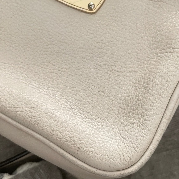 Michael kors cross body creme bag - Picture 8 of 9